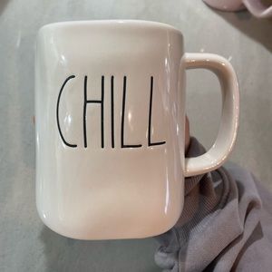 Rae Dunn / CHILL / mug  white with black lettering